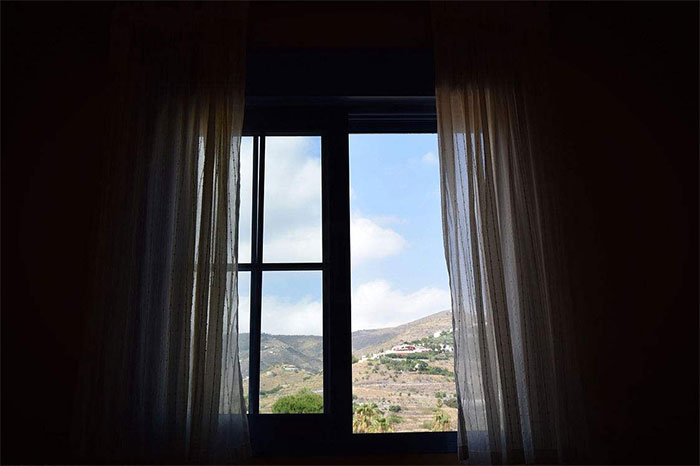 1525845761391904.jpg 开窗通风.jpg