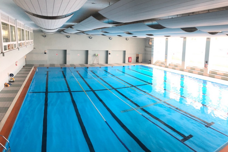 室内泳池潮湿不用怕,泳池除湿机来除湿